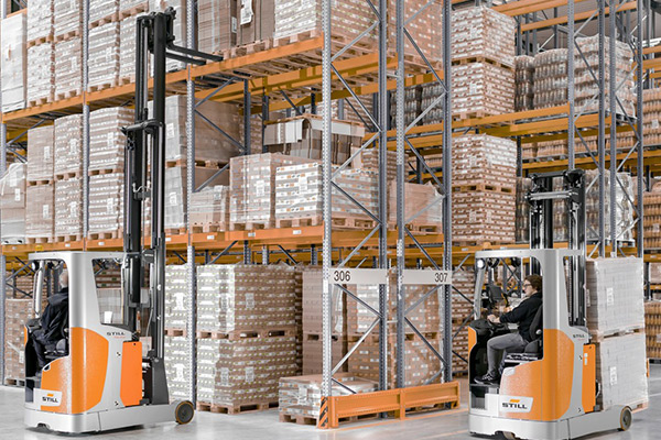reach truck
