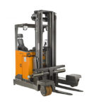 reach trucks FM 4W frontview 1