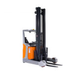 reach trucks FM X frontview 2